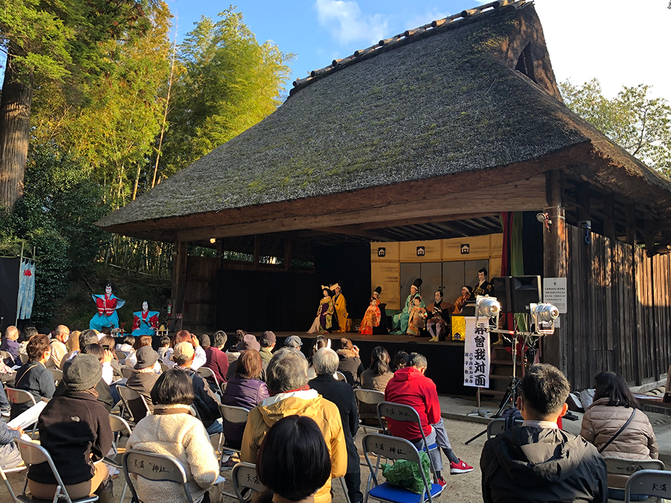 上谷上農村歌舞伎舞台
